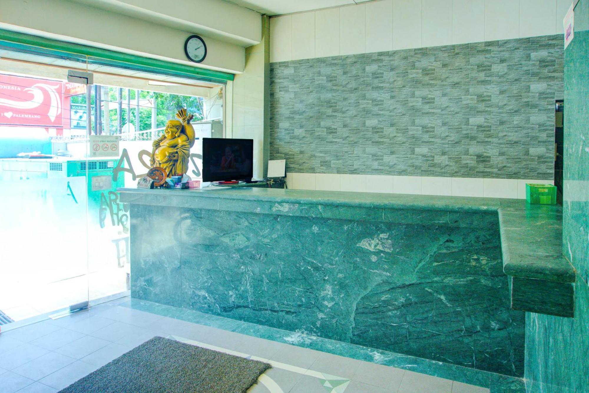 Townhouse Oak Palembang Near Jembatan Ampera Formerly Azzura Hotel Luaran gambar